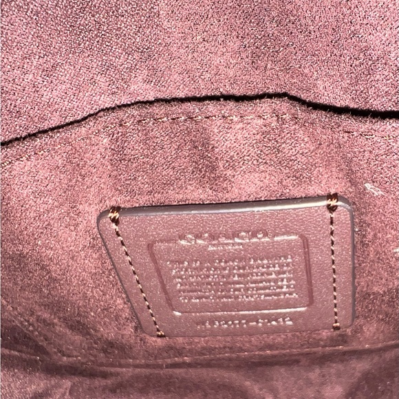 Small Granite Coach purse… New with Tags. Excellent Condition. - Picture 13 of 15